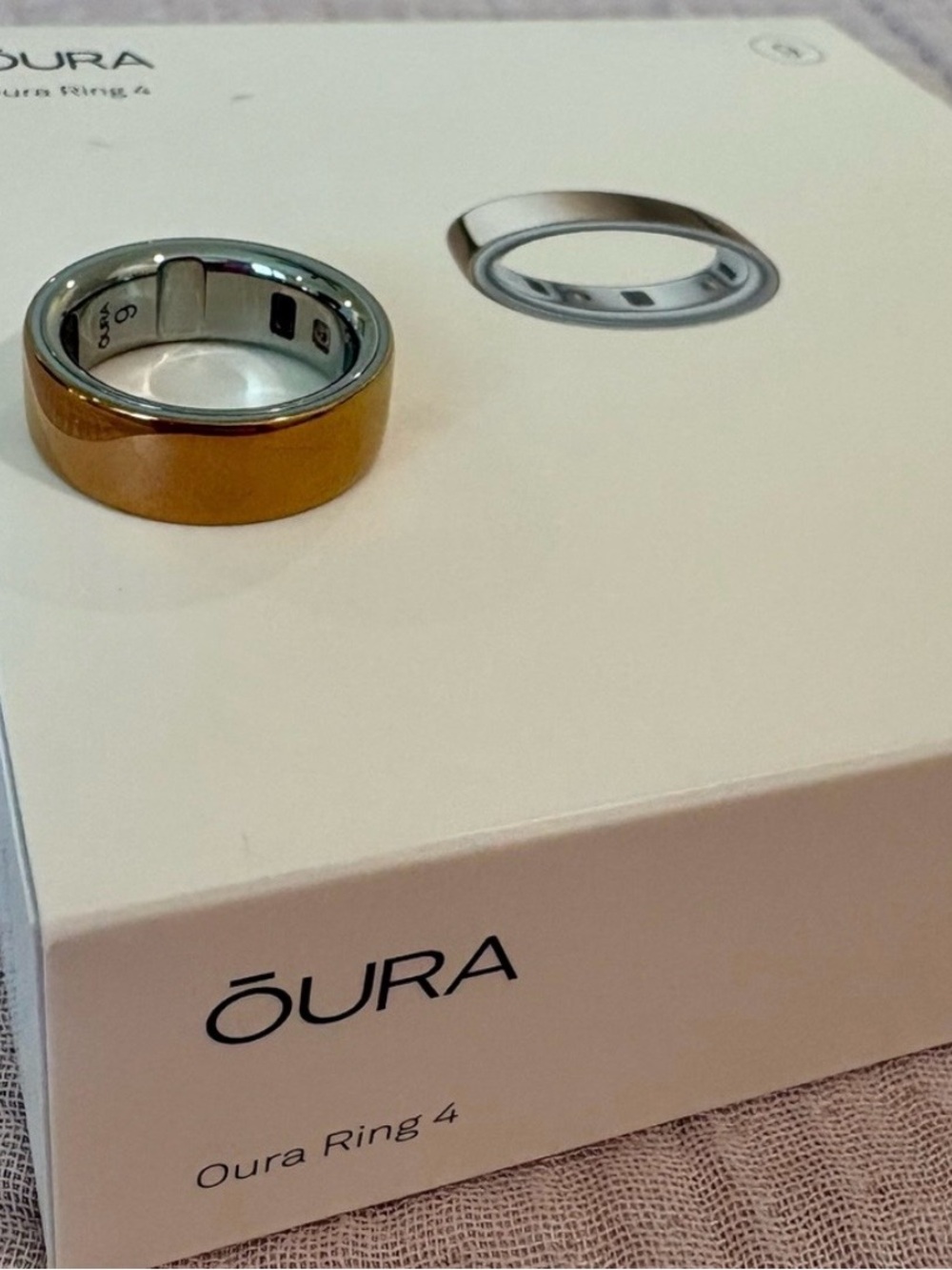 Oura Ring 4 — Gold Tone size 9 NWT